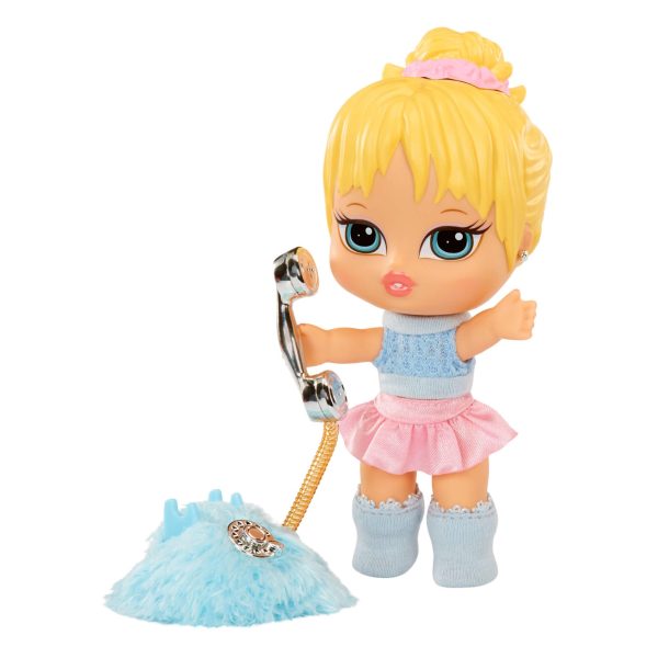 524052-Bratz-Babyz-Runwayz-Cloe3