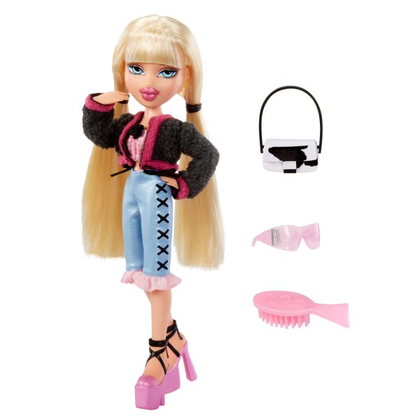 524199-Bratz-Going-Out-Cloe1