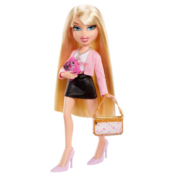 571841C3-Bratz-Mean-Girls-Doll-Regina2