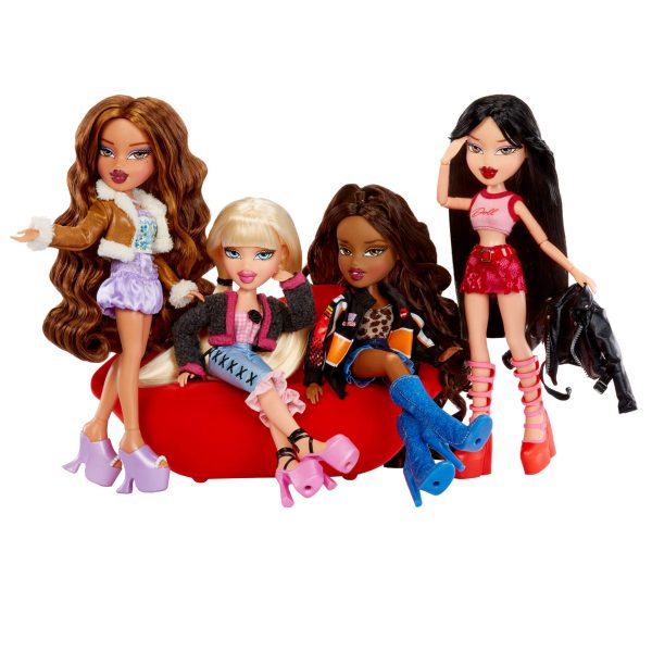 Bratz-Going-Out-Dolls1_3a4f4814-6f13-4ebc-8ed9-d78298128185